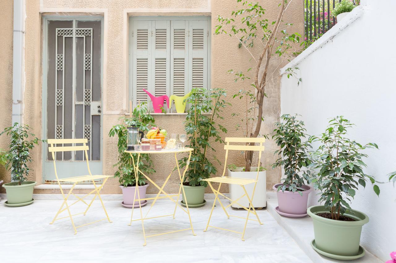 Grandma'S Chic & Bright Athenian Home With A Patio Ngoại thất bức ảnh